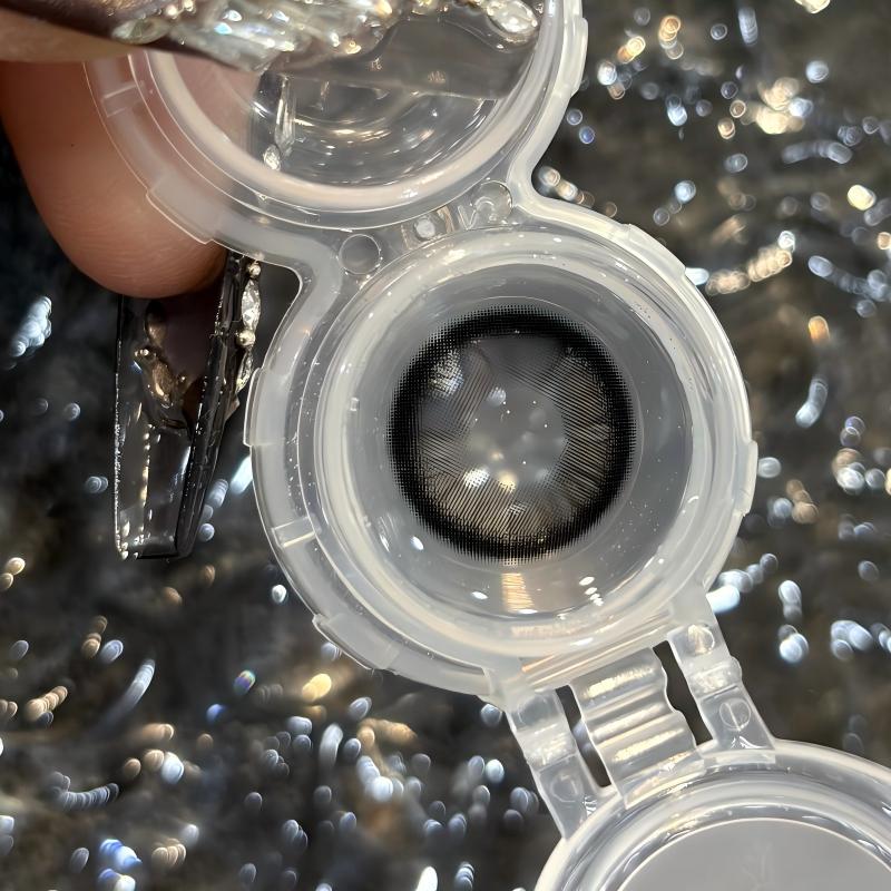 【TiNACON】Moments Gray 14.2mm Daily 2 Pieces Watery Soft Contact Lens 