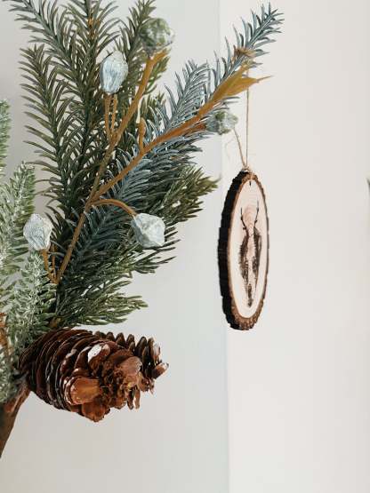 FAUX WOOD PET ORNAMENT