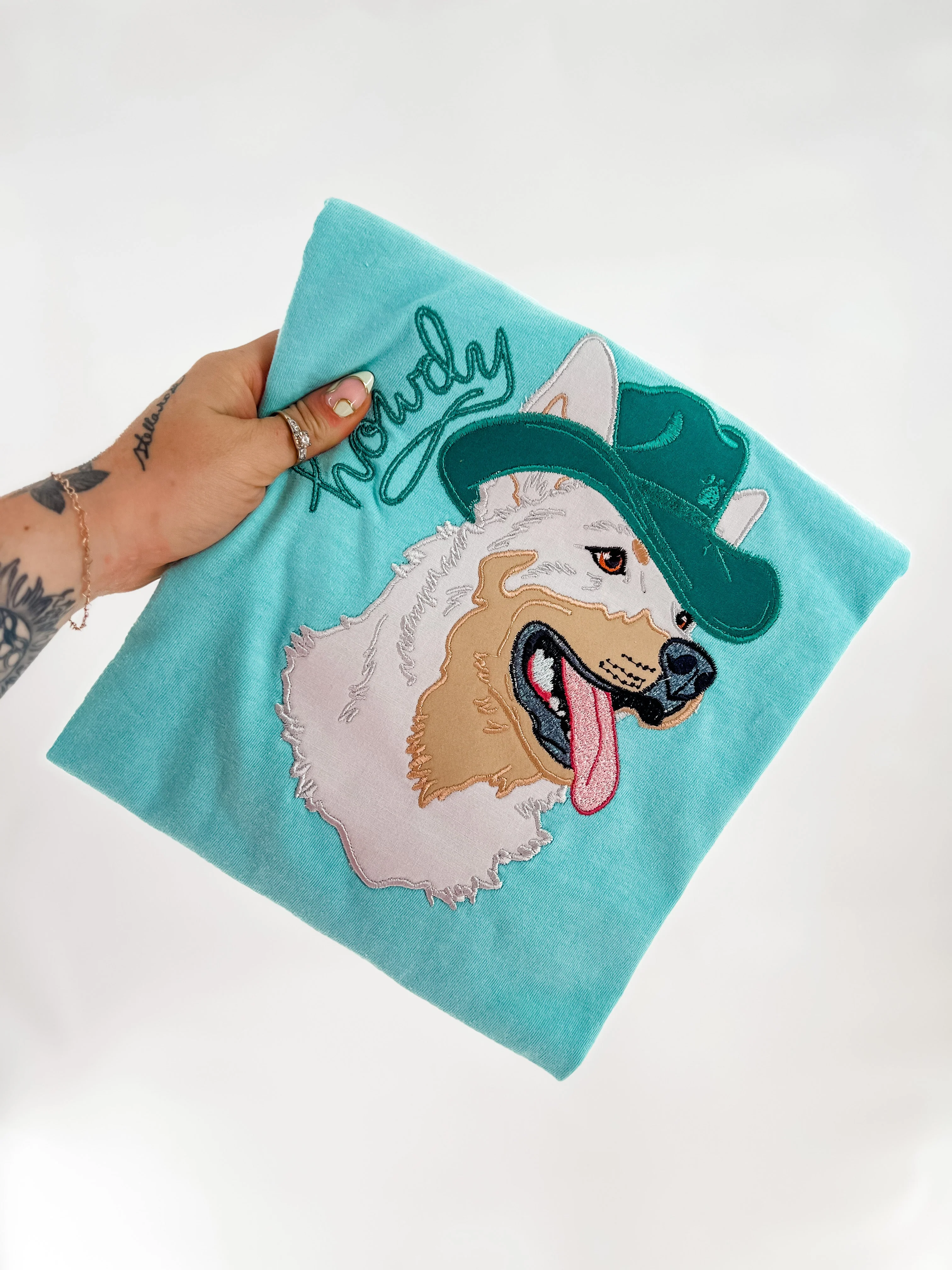 Howdy Blue Heeler Embroidered Applique T's N' Pullovers 🐕Custom🐕