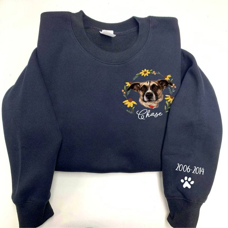 Custom Dog Portrait Sweater, Personalized Pet Face And Pet Name Sweatshirt, Custom Pet Portrait, Dog Pullover Dog Sweatshirt Dog Mom Gift