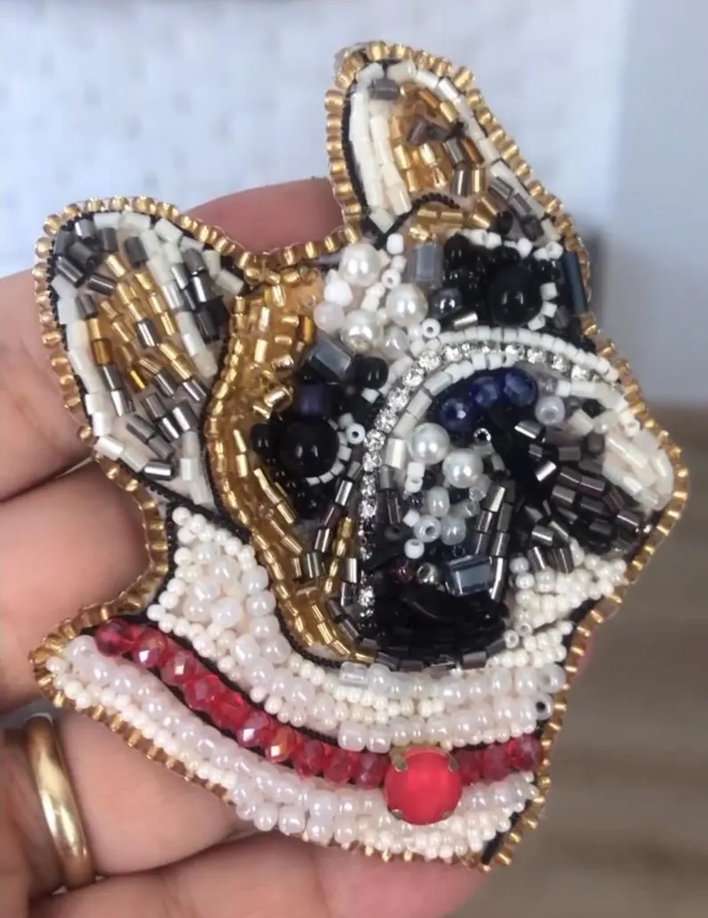 Handmade Custom Pet Portrait Brooch, Keychain, Send us a photo of your pet and let us customize a brooch, keychain