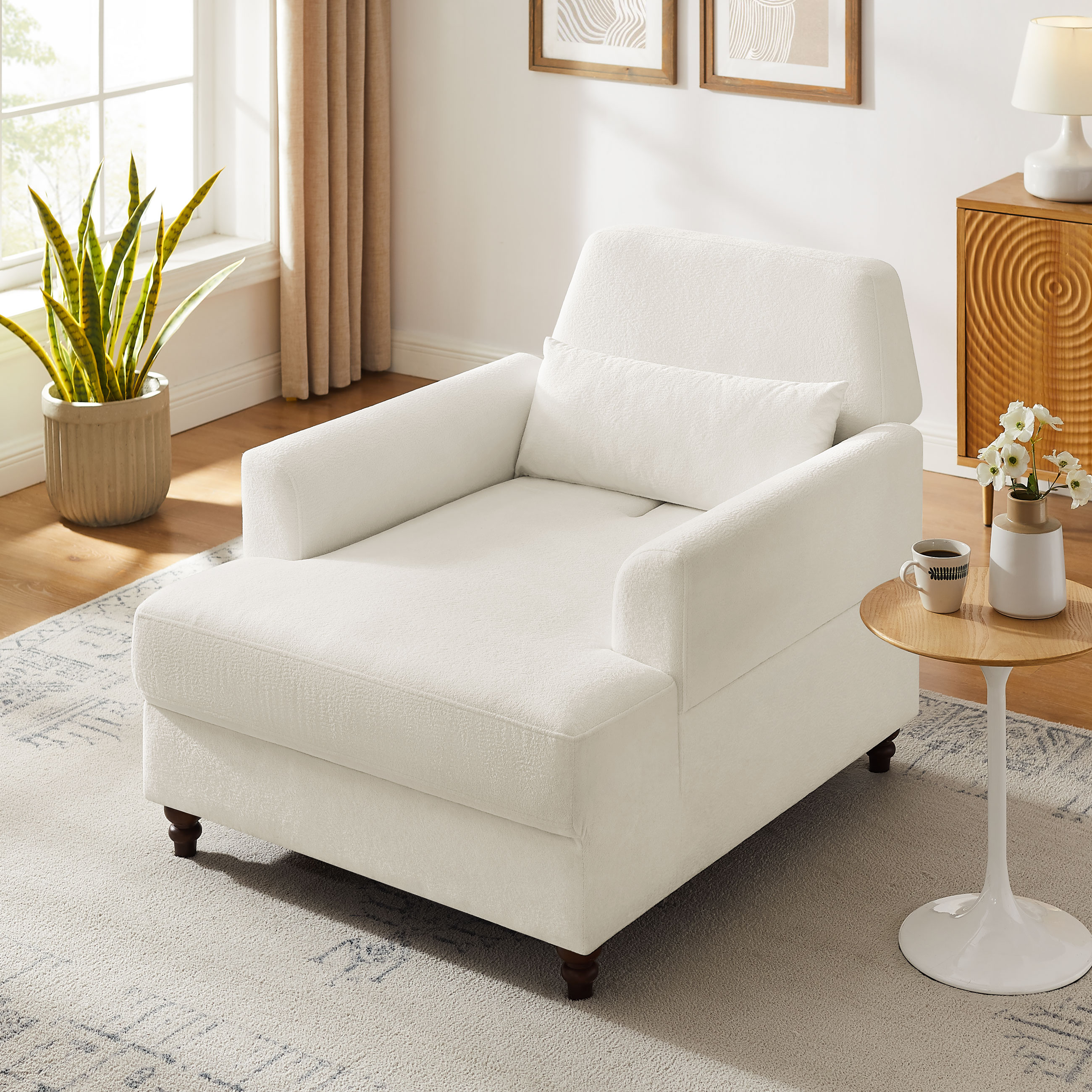 Cozy Chaise Lounge Chair for Living Room or Bedroom