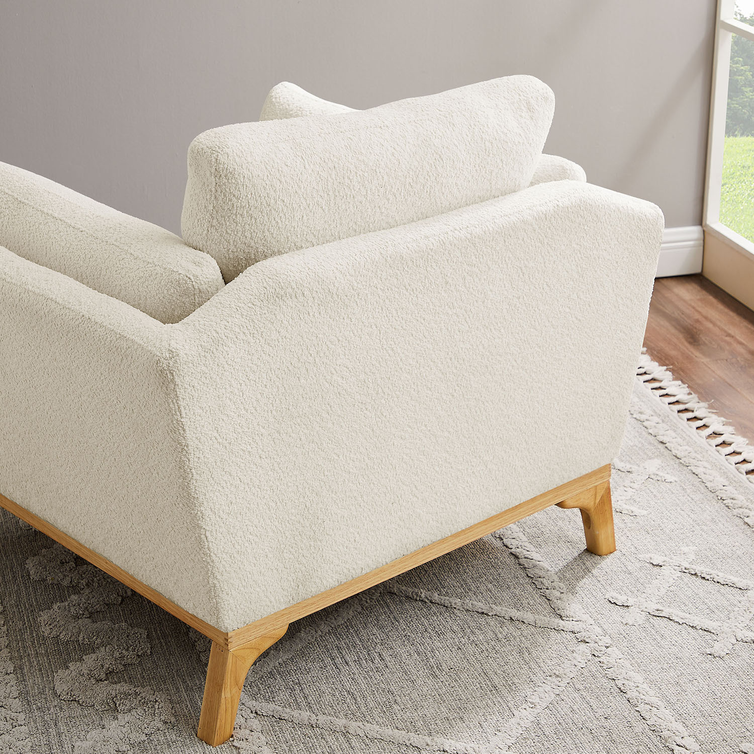 VANOMi Durable Large Boucle Accent Chair Back