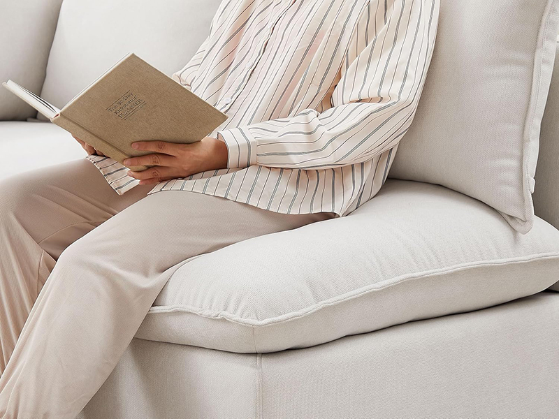  VANOMi Modular Sofa for Comfort Seating