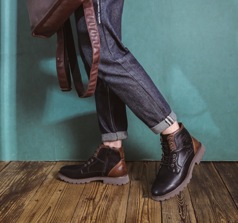 Botas de piel con cremalleras para hombre
