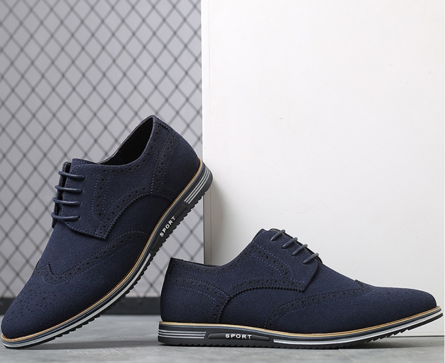 Zapatos de negocios ligeros de cuero italiano de plena flor para hombres