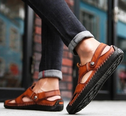 Sandalias de hombre de cuero de vaca suave para playa masculina de gran tamaño deportes al aire libre zapatos casuales para caminar de verano para hombres sandalias de moda