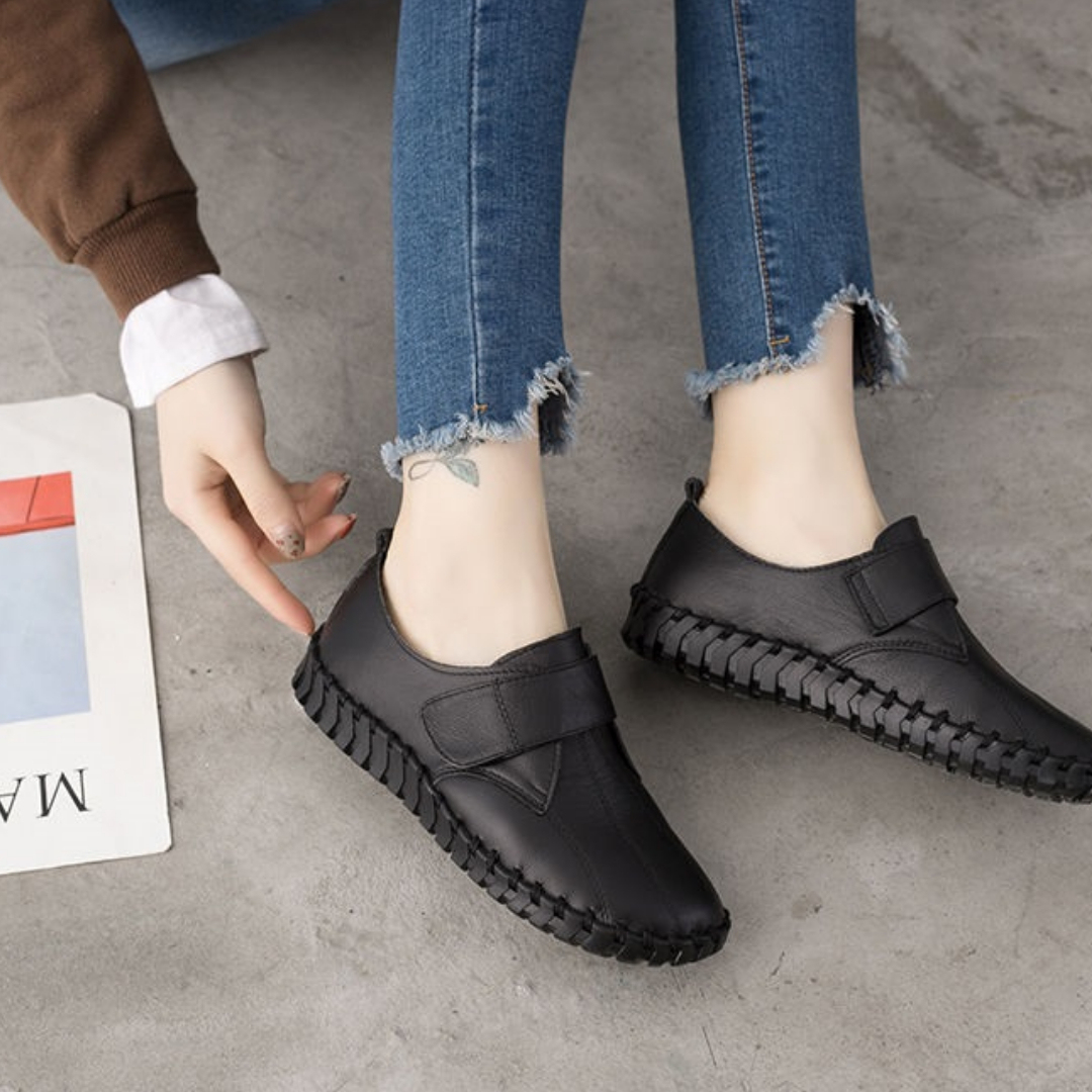 Mocasines ortopédicos de mujer con cierre