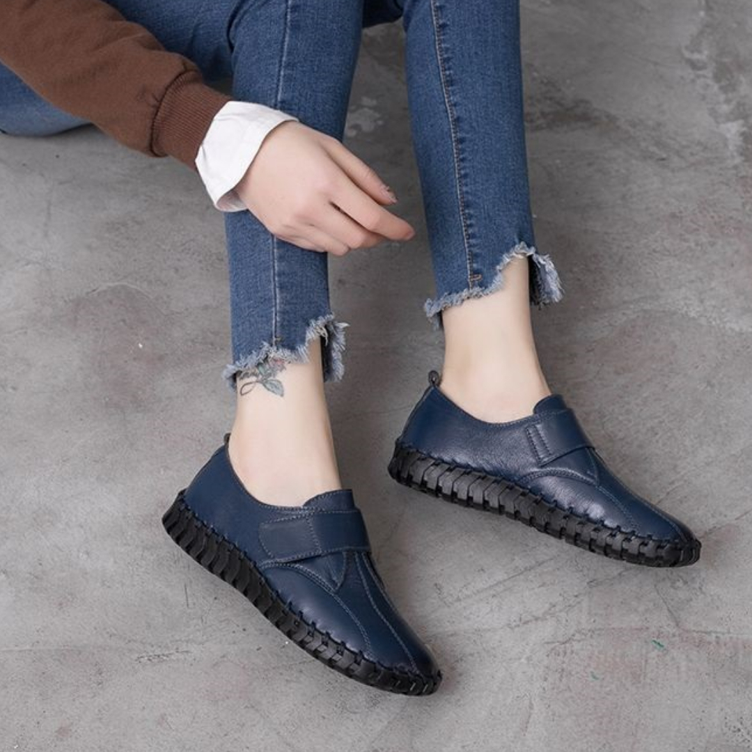 Mocasines ortopédicos de mujer con cierre