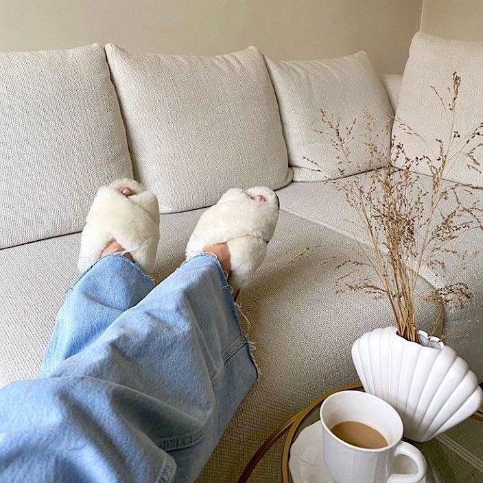 北欧舒适交叉带拖鞋