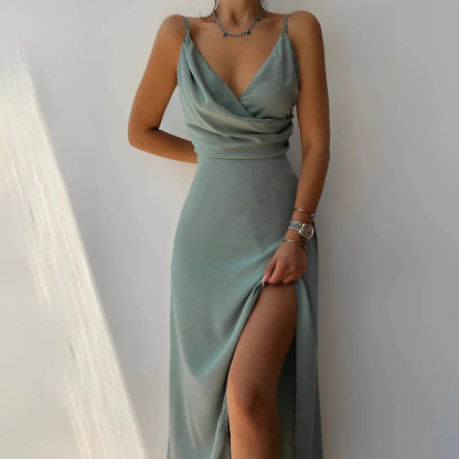 Vestido con escote en V y abertura Suspender