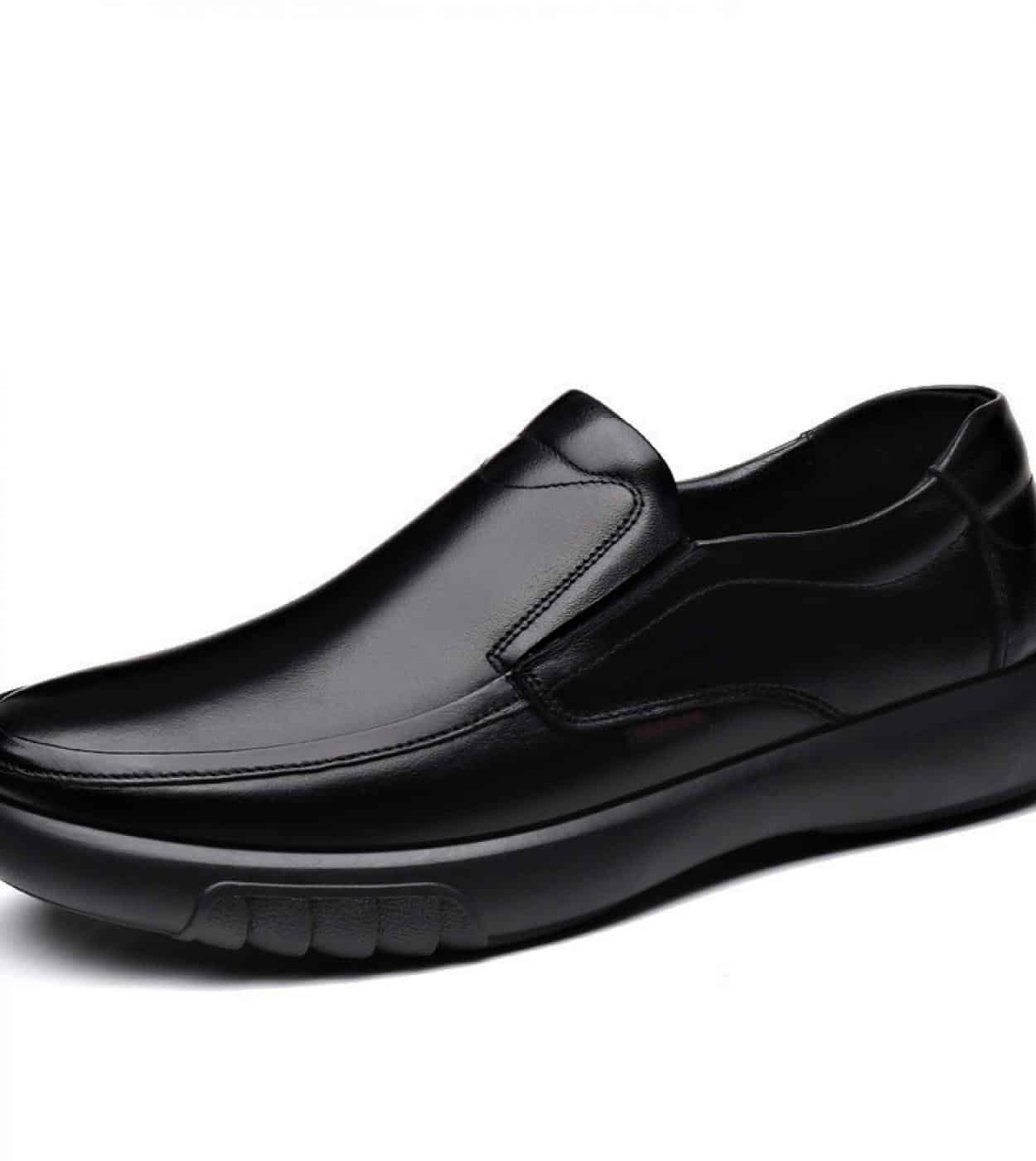 Zapatos ortopédicos elegantes negros para hombre