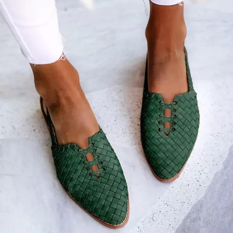 Sandalias de cuero trenzado a mano para mujer