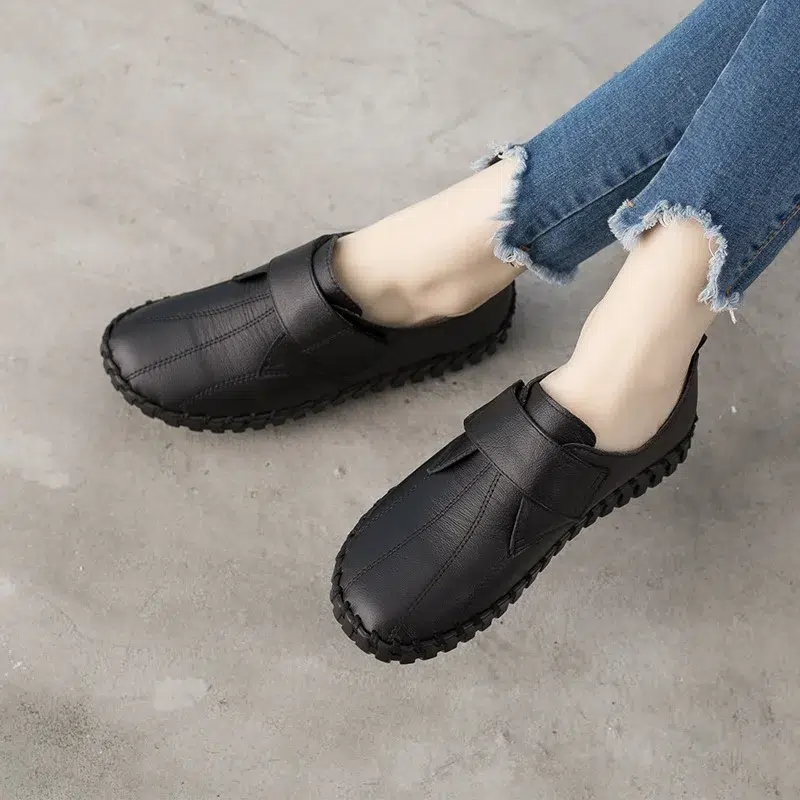 Mocasines ortopédicos de mujer con cierre