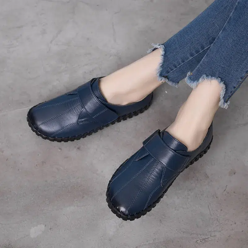 Mocasines ortopédicos de mujer con cierre