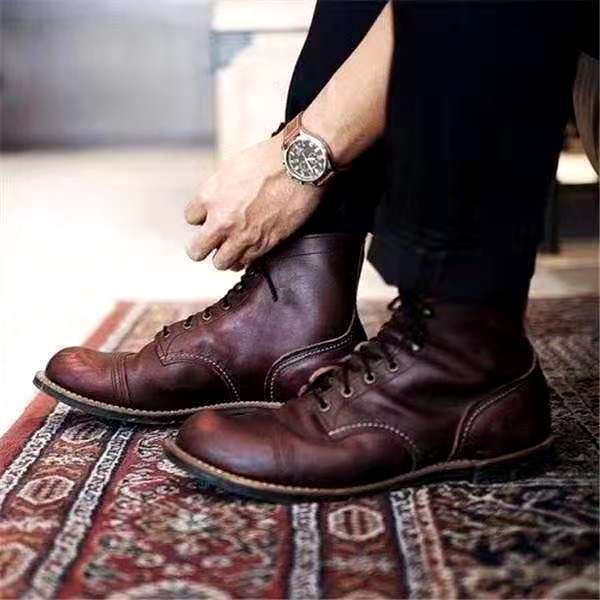 Botas de piel elegantes para hombre