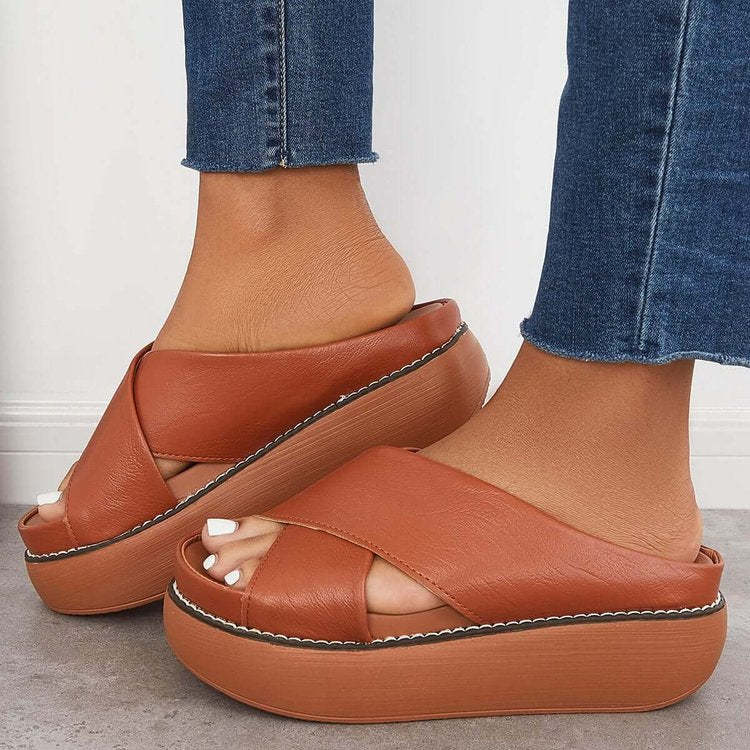 Sandalias con plataforma cruzada y soporte para el arco para mujer