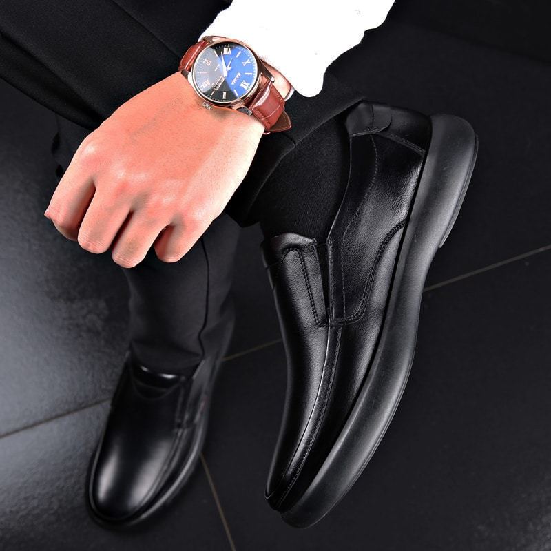 Zapatos ortopédicos elegantes negros para hombre