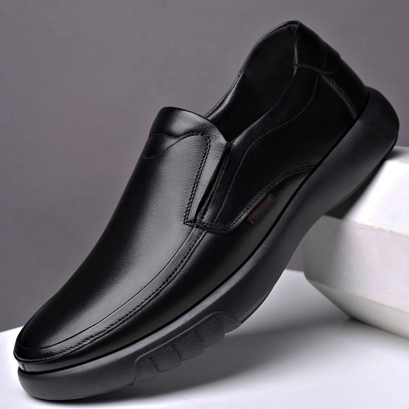 Zapatos ortopédicos elegantes negros para hombre