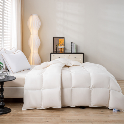 Dreamweaver Goose Down Duvet