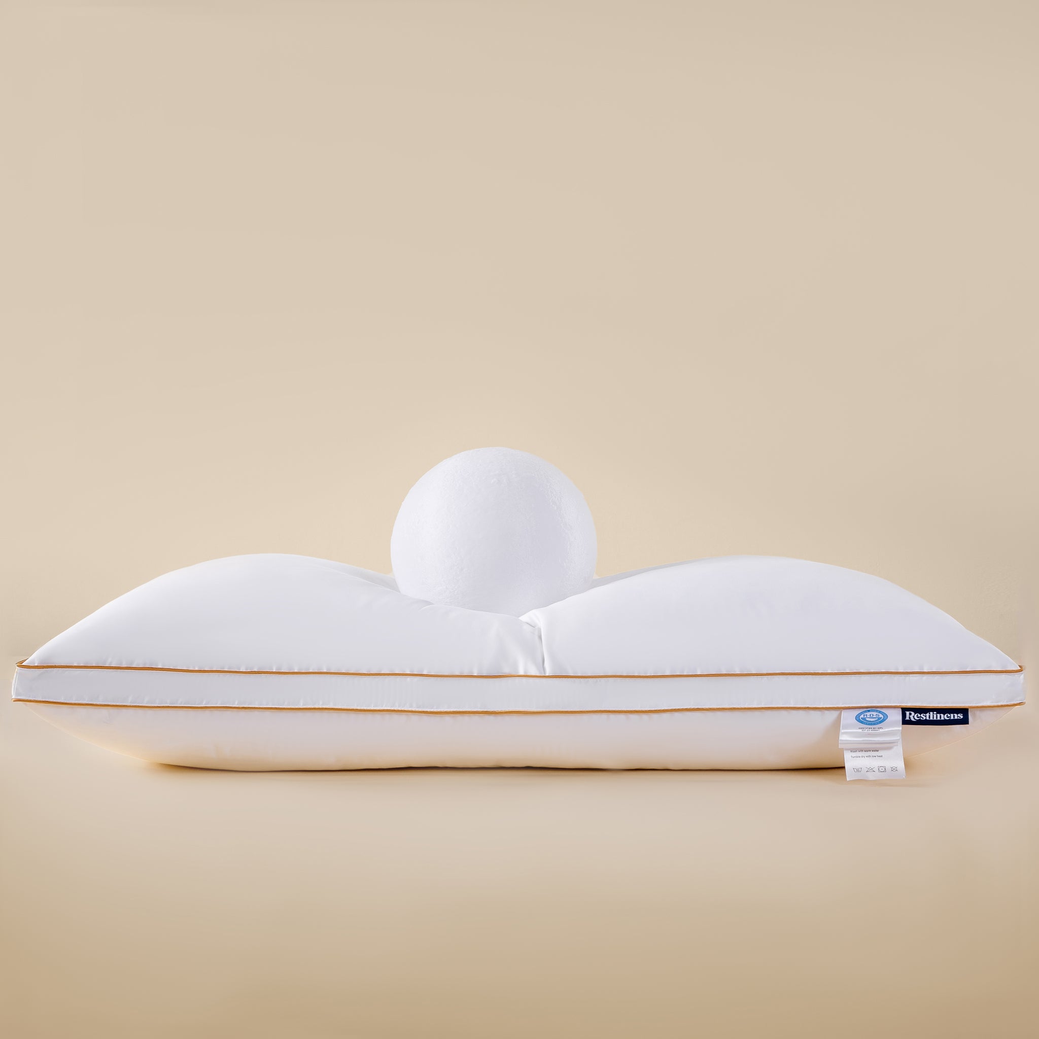 {"default":"Royal-Comfort-Goose-down-Pillow-5"}