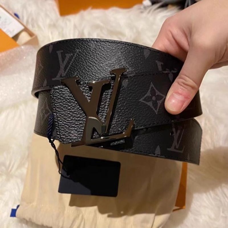 🎊🎊Louis Vuitton LV oboustranný opasek