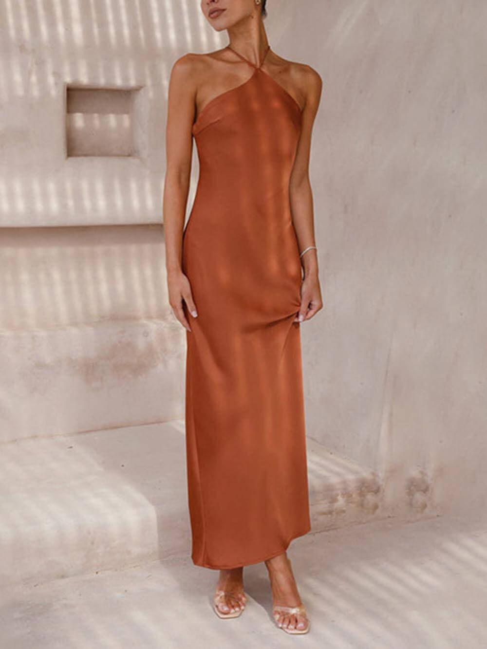 Unique Neckless Backless Maxi Dresses