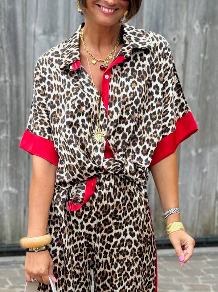 Exquisite Leopard Floral Print Contrast Loose Shirt