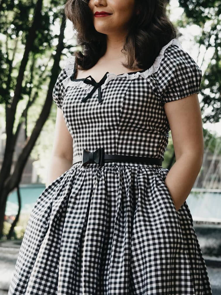 Vintage Plaid Square Neck Lace Midi Dress