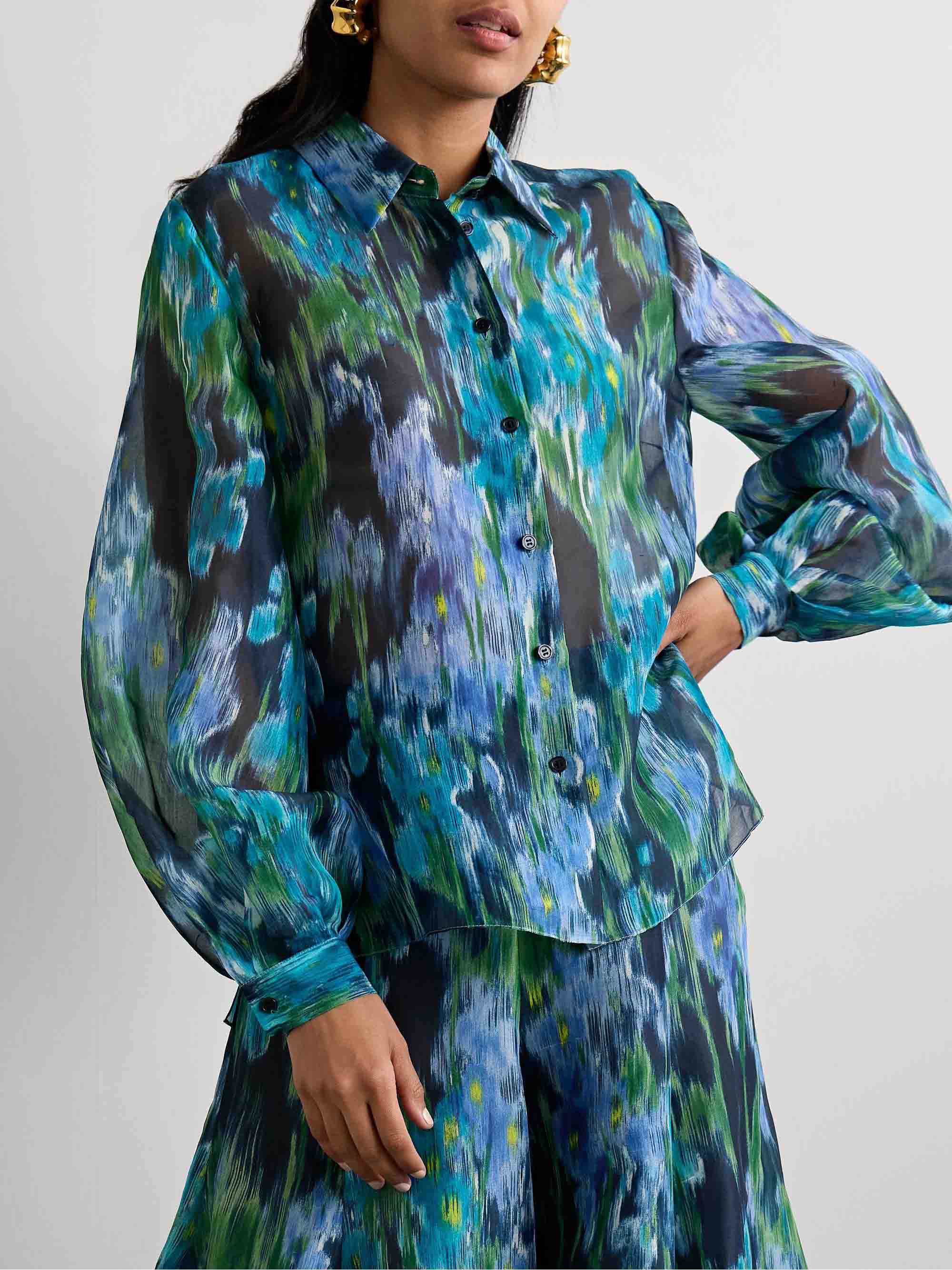 Exquisite Abstract Floral Print Long-Sleeved Shirt