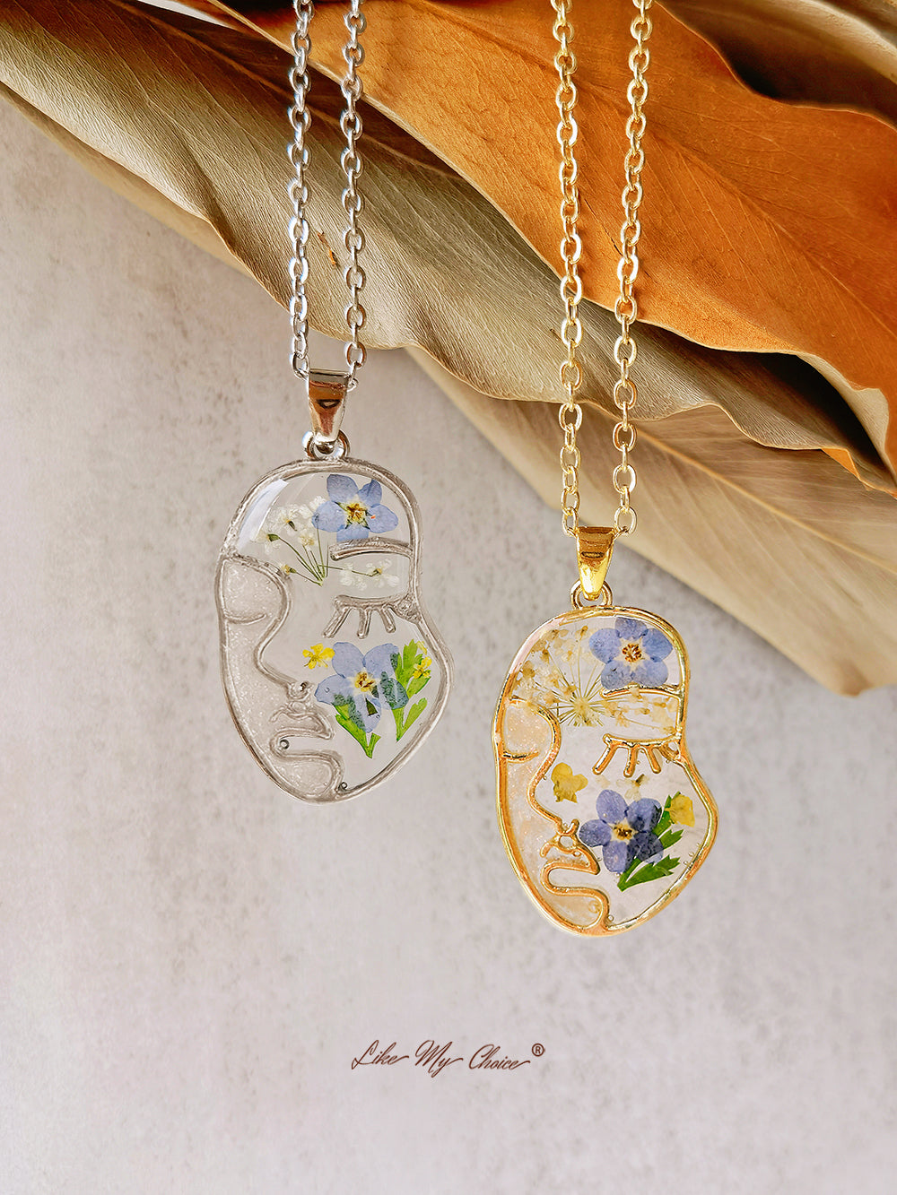 Forget Me Not Resin Pressed Flower Abstract Face Necklace-Likemychoice