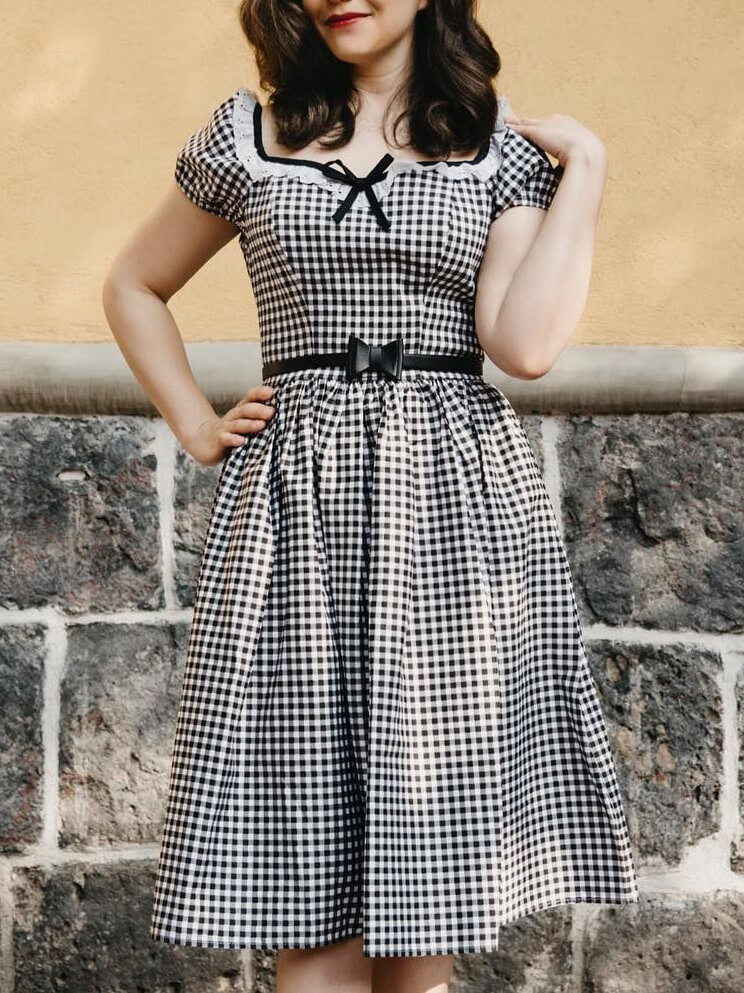 Vintage Plaid Square Neck Lace Midi Dress