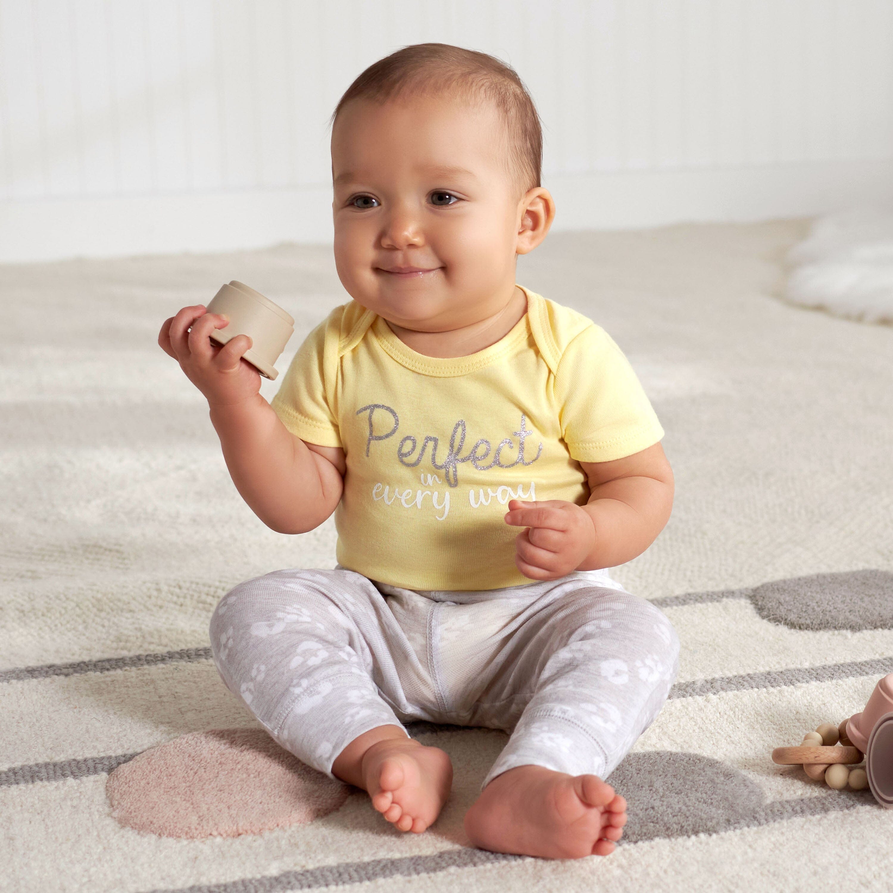 3-Piece Baby Girls Purrfectly Wild Short Sleeve Onesies Bodysuits & Pants Set