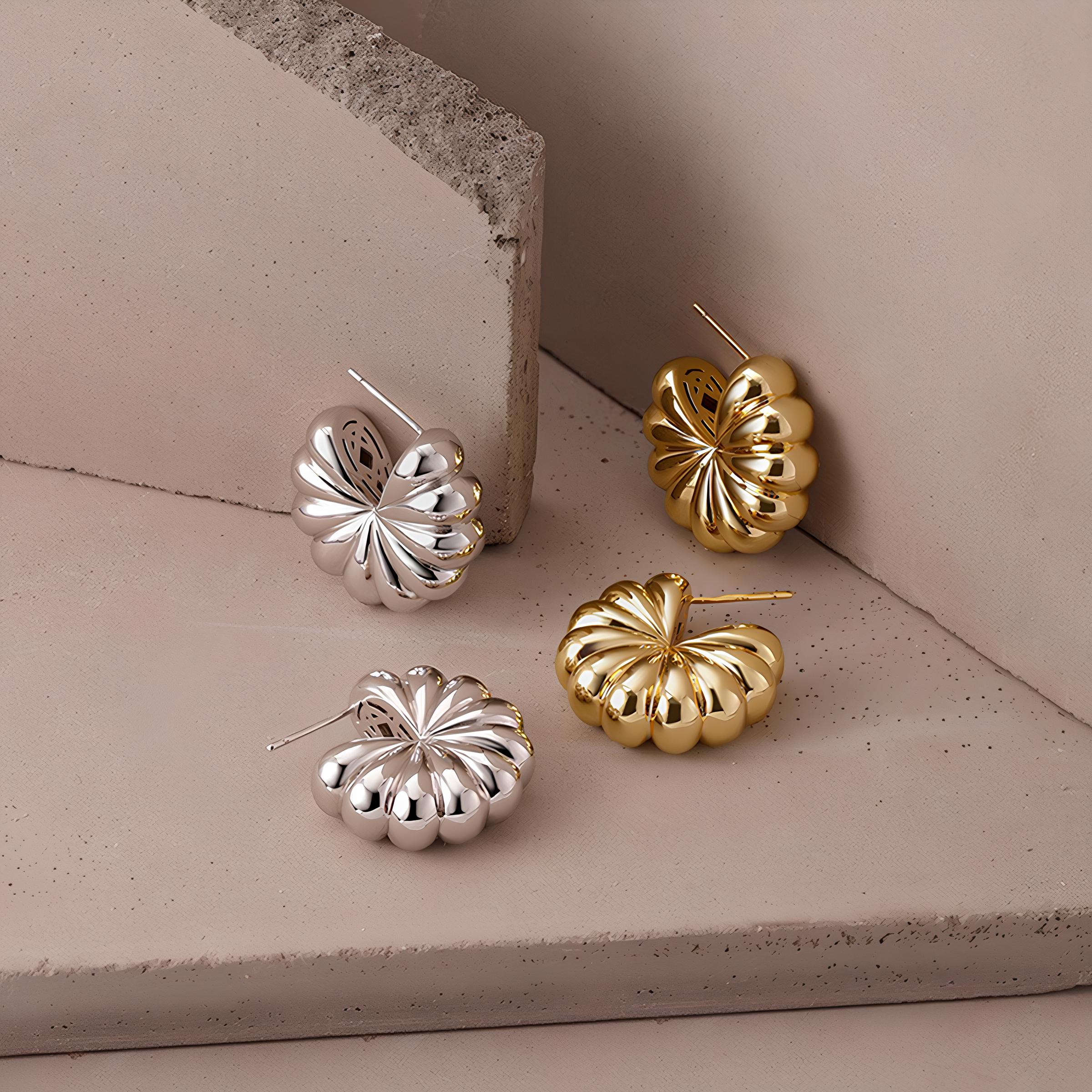 Short Earrings-Attentionme