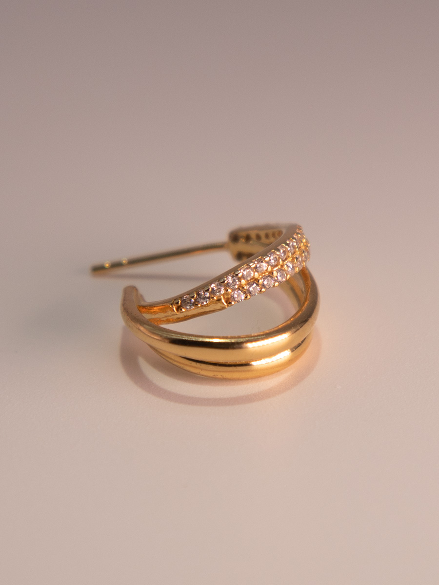 Attentionme®18K Gold Plated Sterling Silver Diamond Geometric Earrings For Girls Gift.Inlaid with zircon earrings, easy to match for dinner parties.-Attentionme