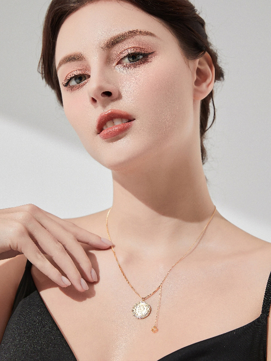 Attentionme®18K Gold Temperament Retro Queen Necklace For Party, Bithday Gift-Attentionme