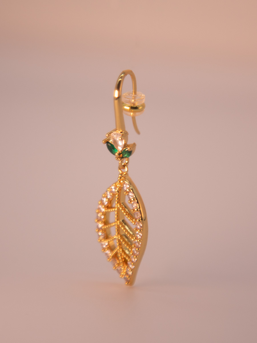 Attentionme®14K Gold Plated 925 Sterling Silver, Leaf Diamond Earrings  For Christmas Gifts.Bright leaf earrings, can be matched with various styles of clothing.-Attentionme