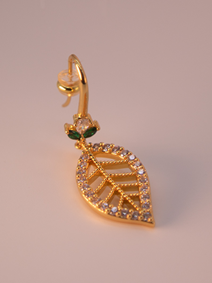 Attentionme®14K Gold Plated 925 Sterling Silver, Leaf Diamond Earrings  For Christmas Gifts.Bright leaf earrings, can be matched with various styles of clothing.-Attentionme