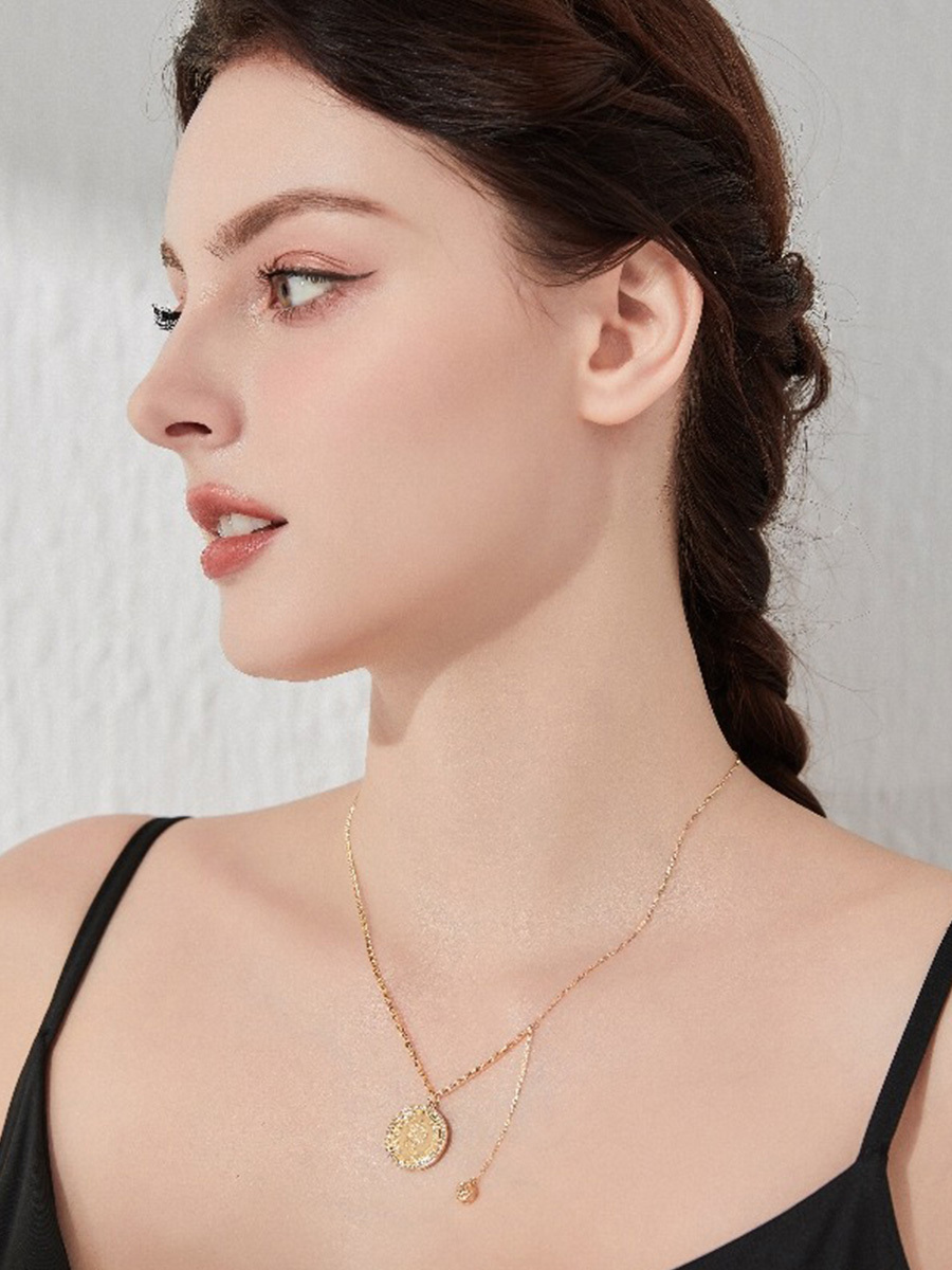 Attentionme®18K Gold Temperament Retro Queen Necklace For Party, Bithday Gift-Attentionme