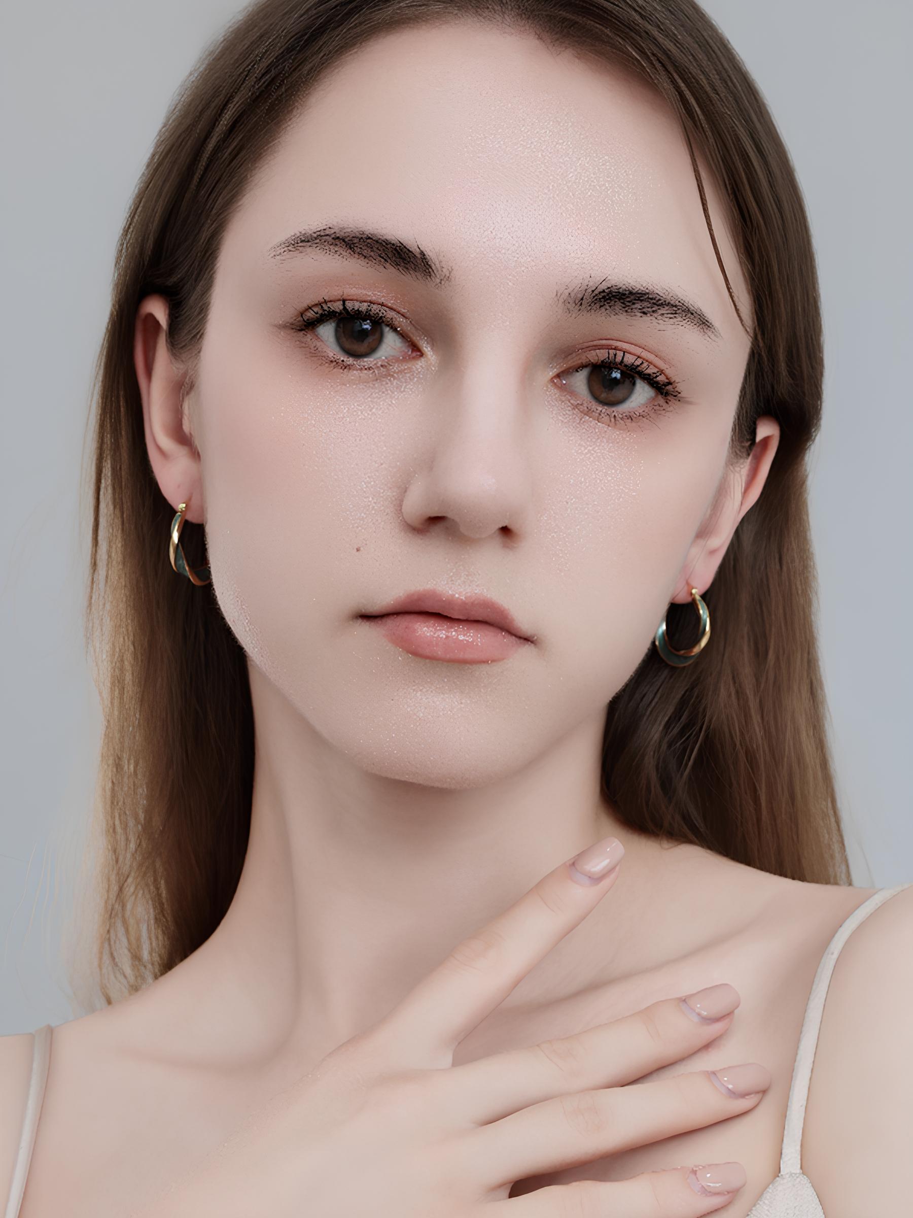 Attentionme®18K Gold Textured Link Earrings, Jewelry Gift, Christmas Gifts.Exquisite and elegant hoop earrings, easy to match for dinner and dance.-Attentionme