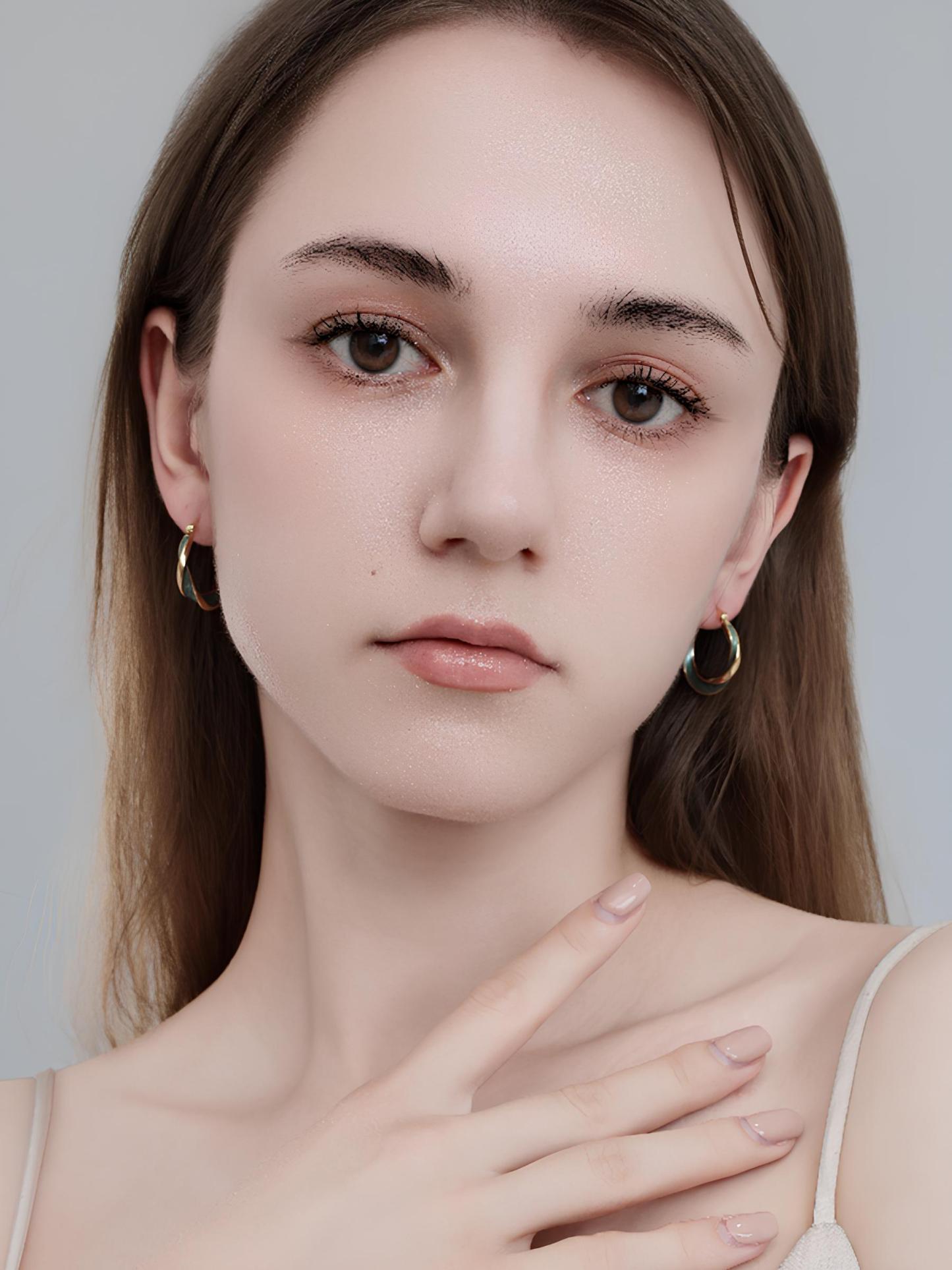 Attentionme®18K Gold Textured Link Earrings, Jewelry Gift, Christmas Gifts.Exquisite and elegant hoop earrings, easy to match for dinner and dance.-Attentionme