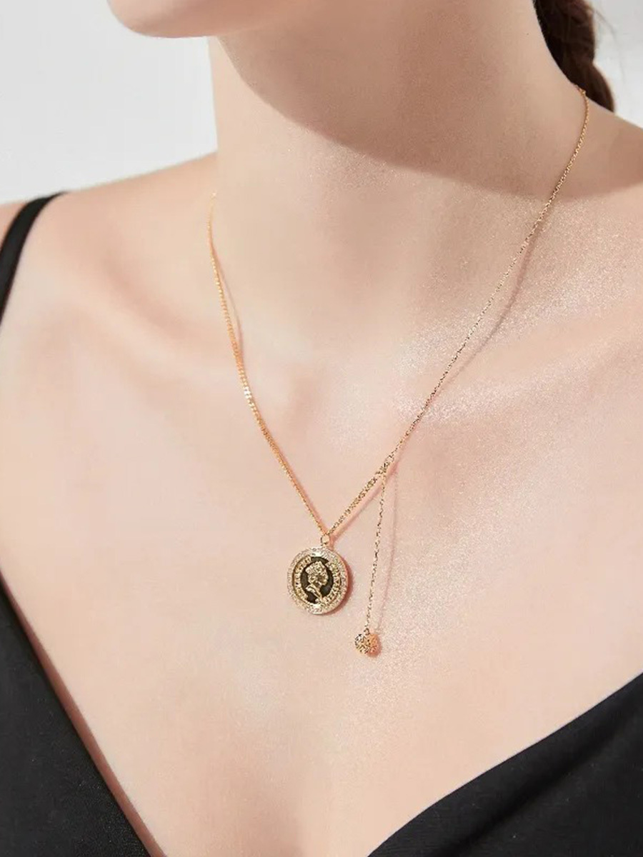 Attentionme®18K Gold Temperament Retro Queen Necklace For Party, Bithday Gift-Attentionme