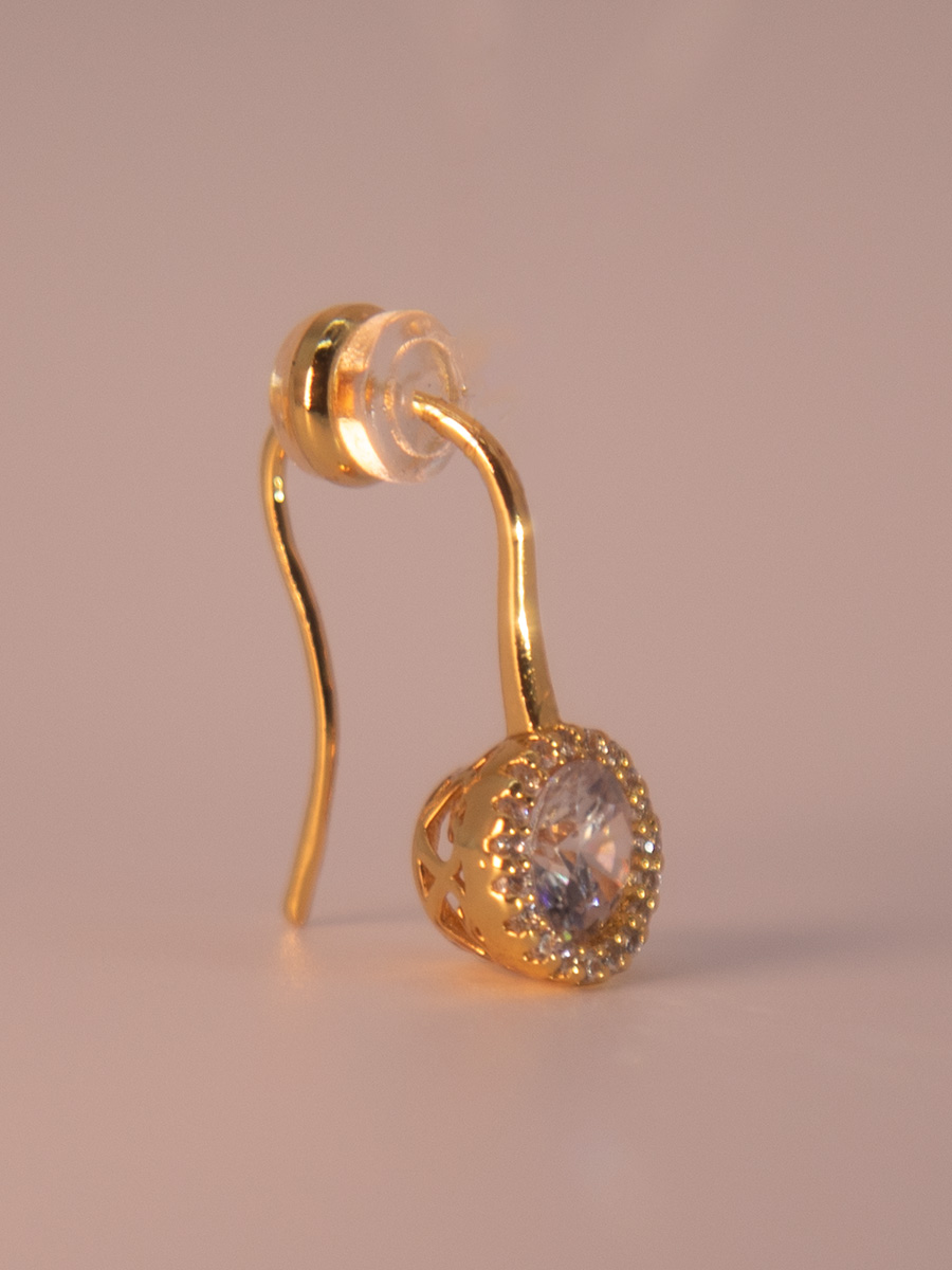 Attentionme®Swarovski Sparking Belly Button Earrings For Birthday Party Made of 18K gold material and inlaid with brilliant zircons, it can show the elegance of women whether it is paired with casual wear or evening dress-Attentionme