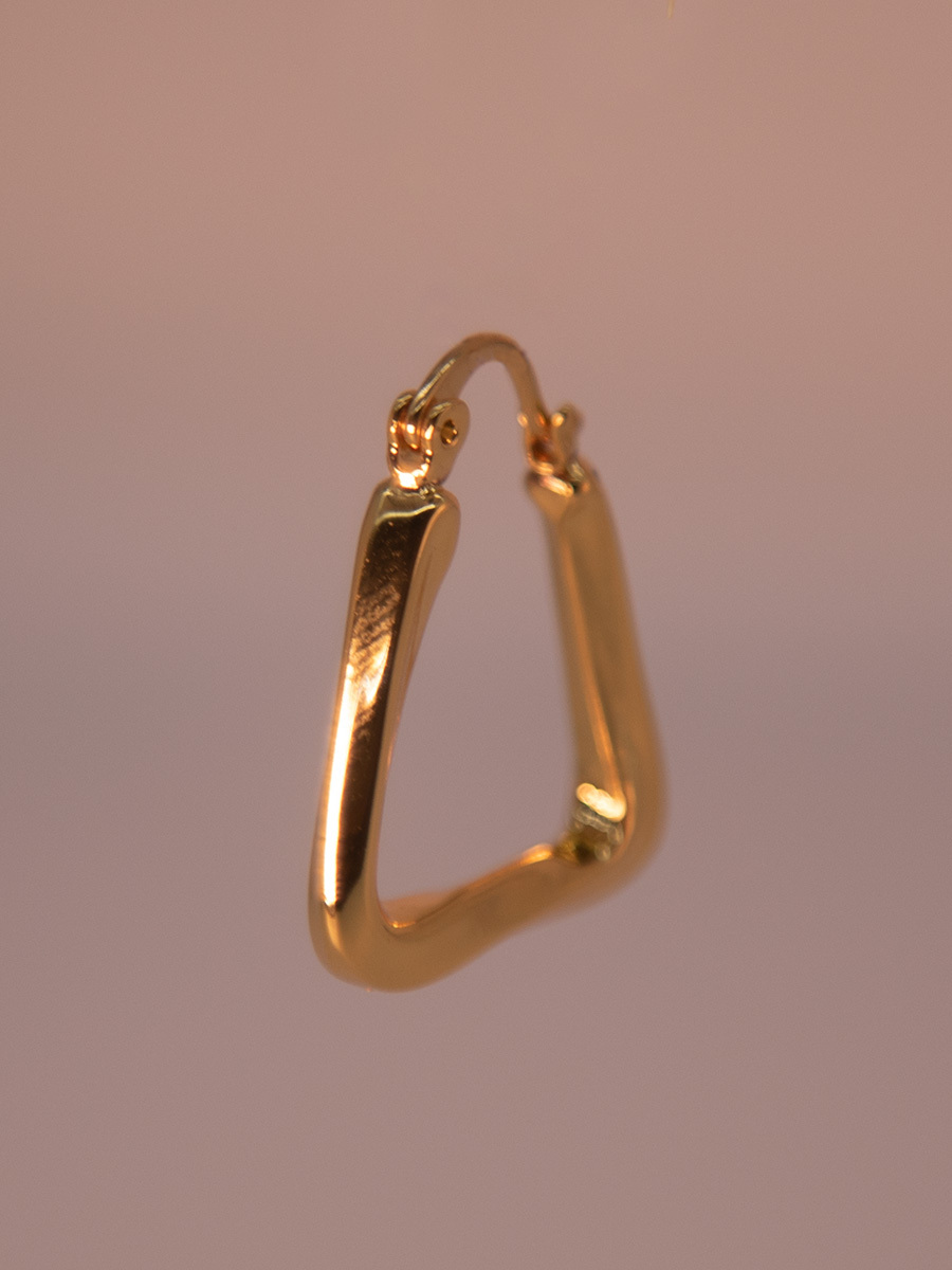 Attentionme®18K Gold Silver Triangle Twist Geometric Earrings,  Women Fashion Jewelry Gift.Triangular gold earrings, paired with an evening dress, show off your fashion sense.-Attentionme