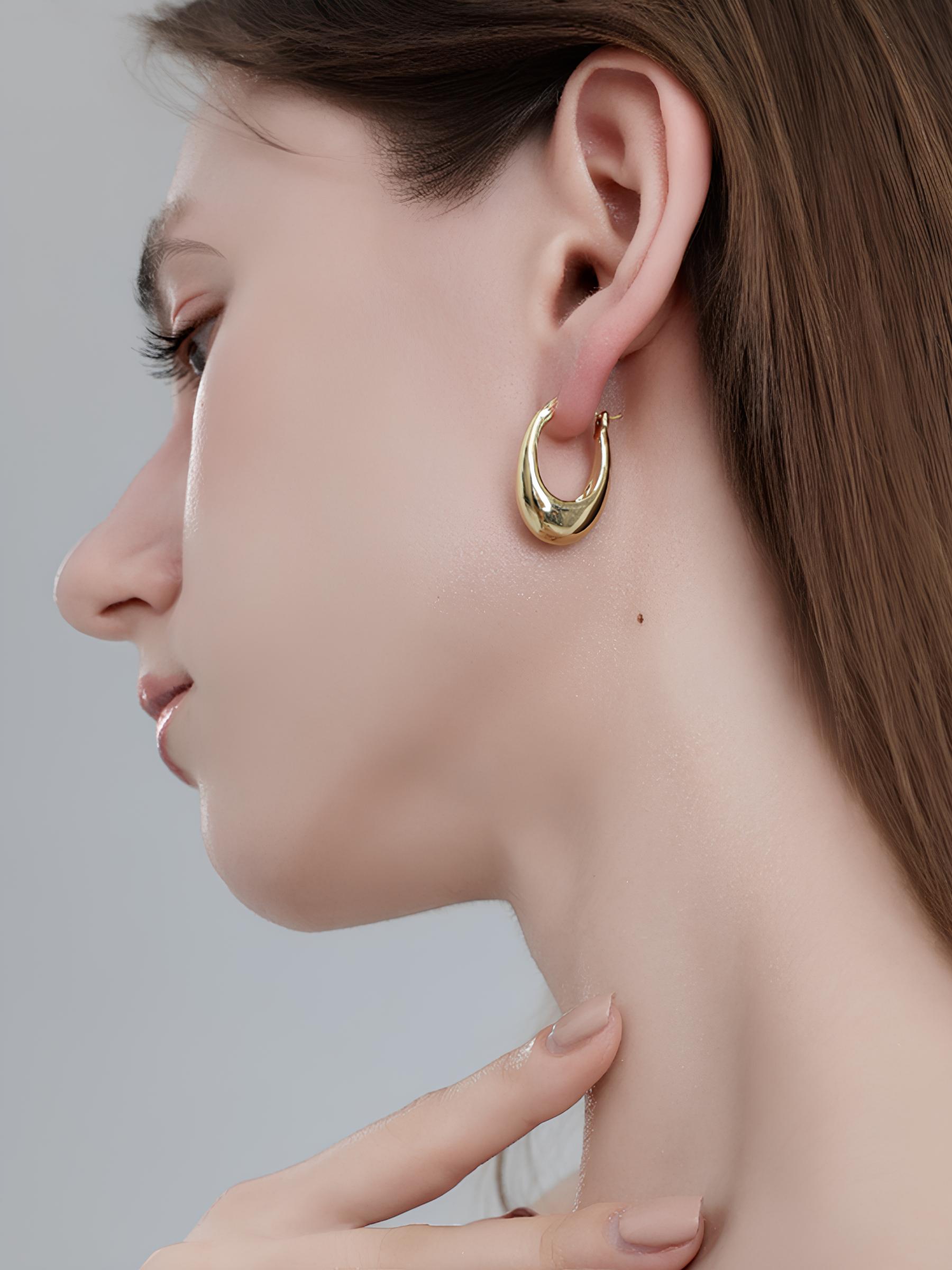 Attentionme®Shadow Hoops Earrings, 18K Gold Hoop Earrings For Women, Hypoallergenic.Fashion hoop earrings.-Attentionme