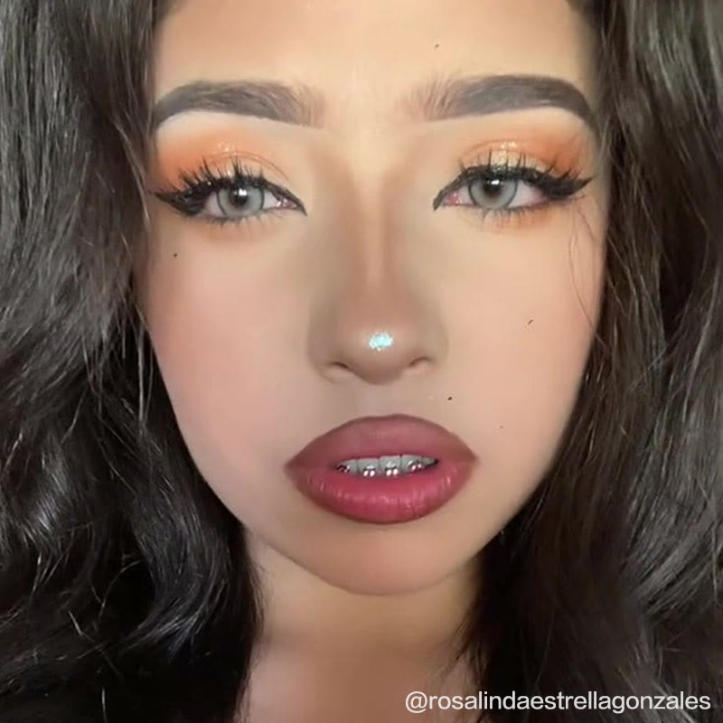 MYEYEBB Nowhere S7 Graue Korrekturfarbkontaktlinsen - image 2