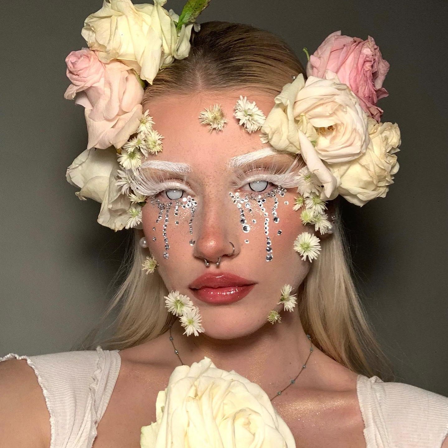 MYEYEBB Blind White Manson Mesh Prescription Cosplay Farbige Kontaktlinsen mit Sehstärke - image 4