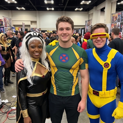 X Men Jean Grey Superhero Apex Predator Concentric Ripples Green And Gold Short Sleeve Compression Shirt