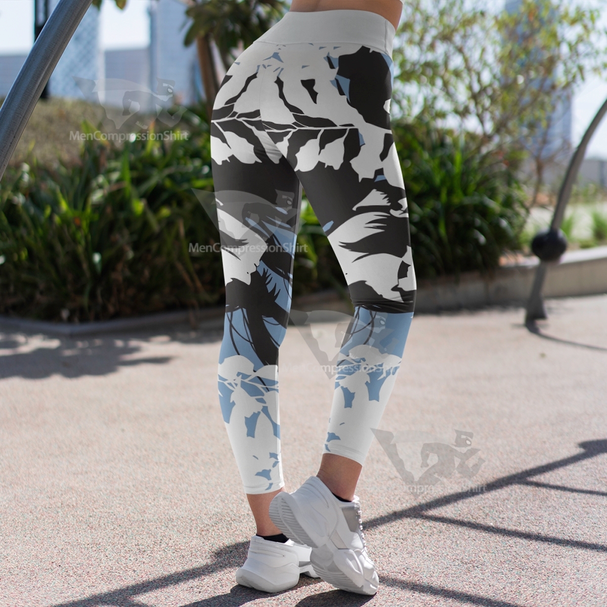 Frieren At The Funeral Silhouette In Shade Women Compression Legging-MensCompressionShirt