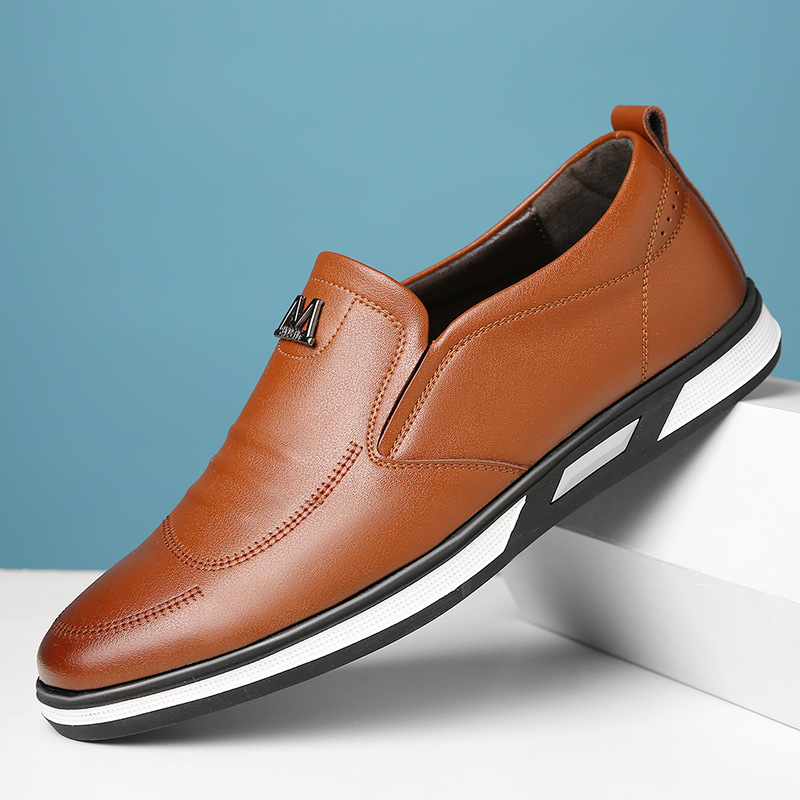 Anti-slip shock absorbing casual shoes